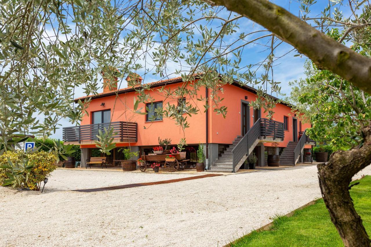 Apartmani Karoca 3 Pula Exterior foto