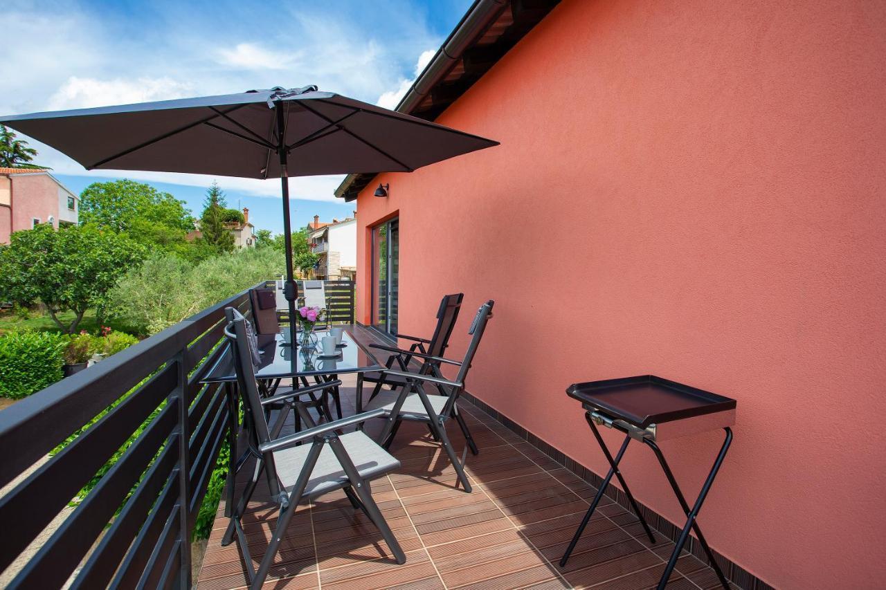 Apartmani Karoca 3 Pula Exterior foto