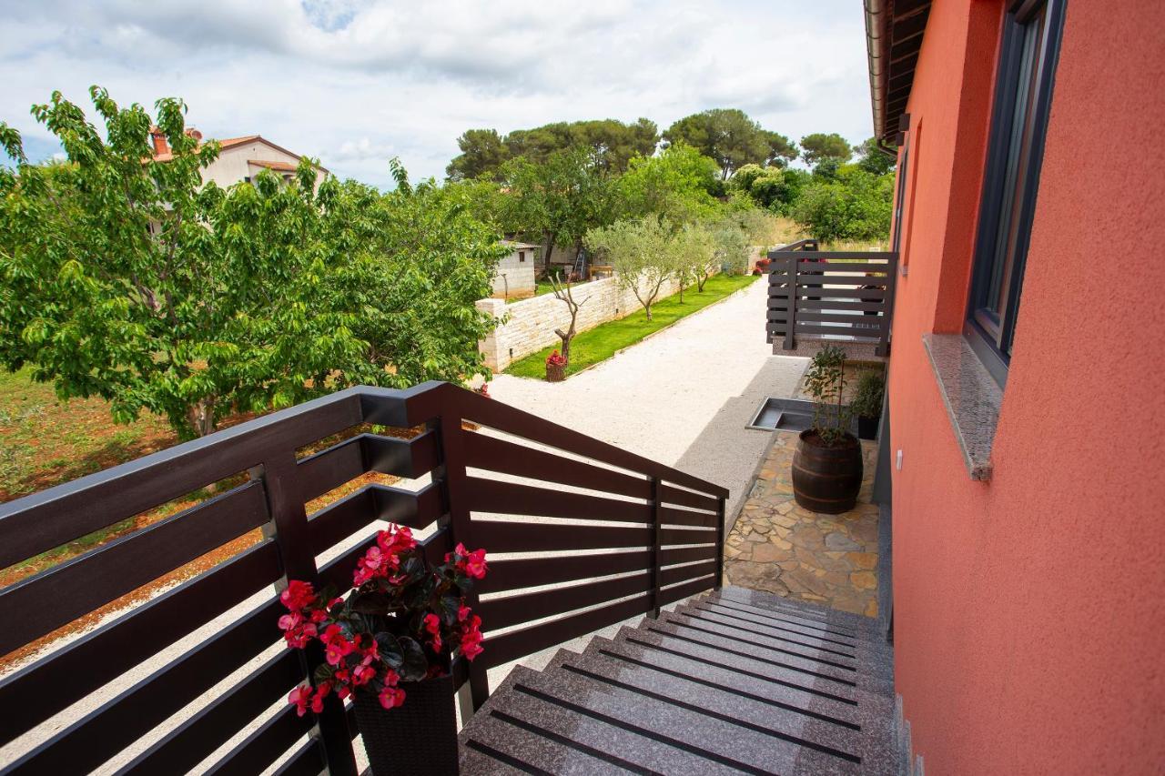Apartmani Karoca 3 Pula Exterior foto