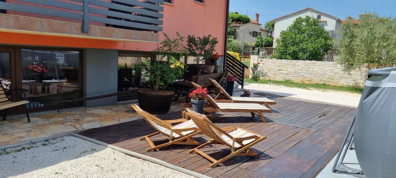 Apartmani Karoca 3 Pula Exterior foto