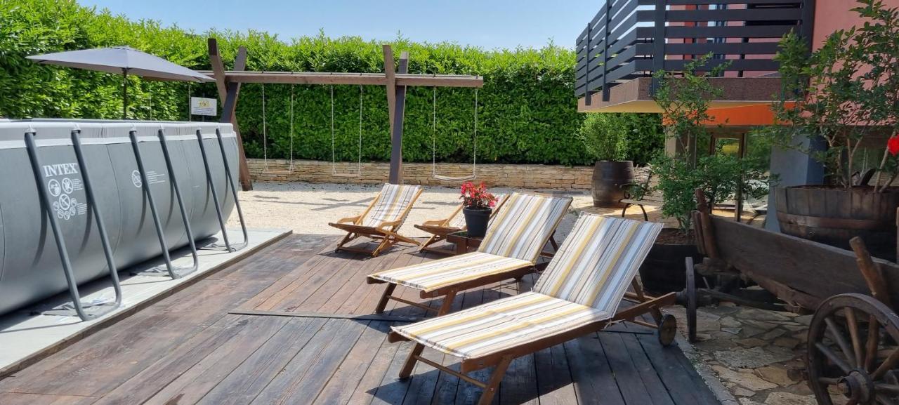Apartmani Karoca 3 Pula Exterior foto
